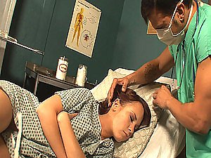 Dirty Gynecologist Bonking a Pacient Alongside Her Grab some shut-eye
