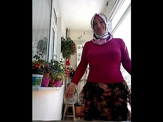 Türkische Oma in Amateur-Video