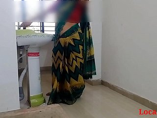 Merried Indian Bhabi Be thrilled by ( Valid Peel By Localsex31)