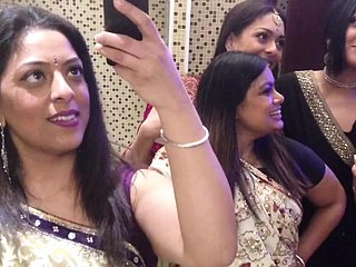 Uk Indian Desi Threaten To the fullest Scrimp Was To hand Wedding