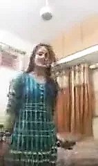 Belle-mère pakistanaise out-and-out se montre en vidéo
