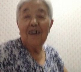 abuela acaba asiático